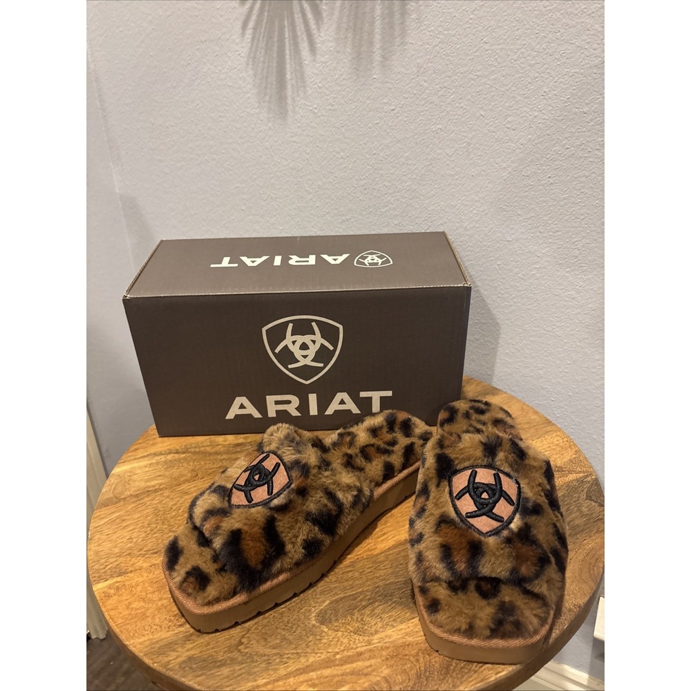 NEW! Ariat Leopard Print Cozy Slide Women's Size 6 Fleece Slides